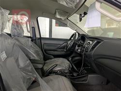 میتسوبیشی L200